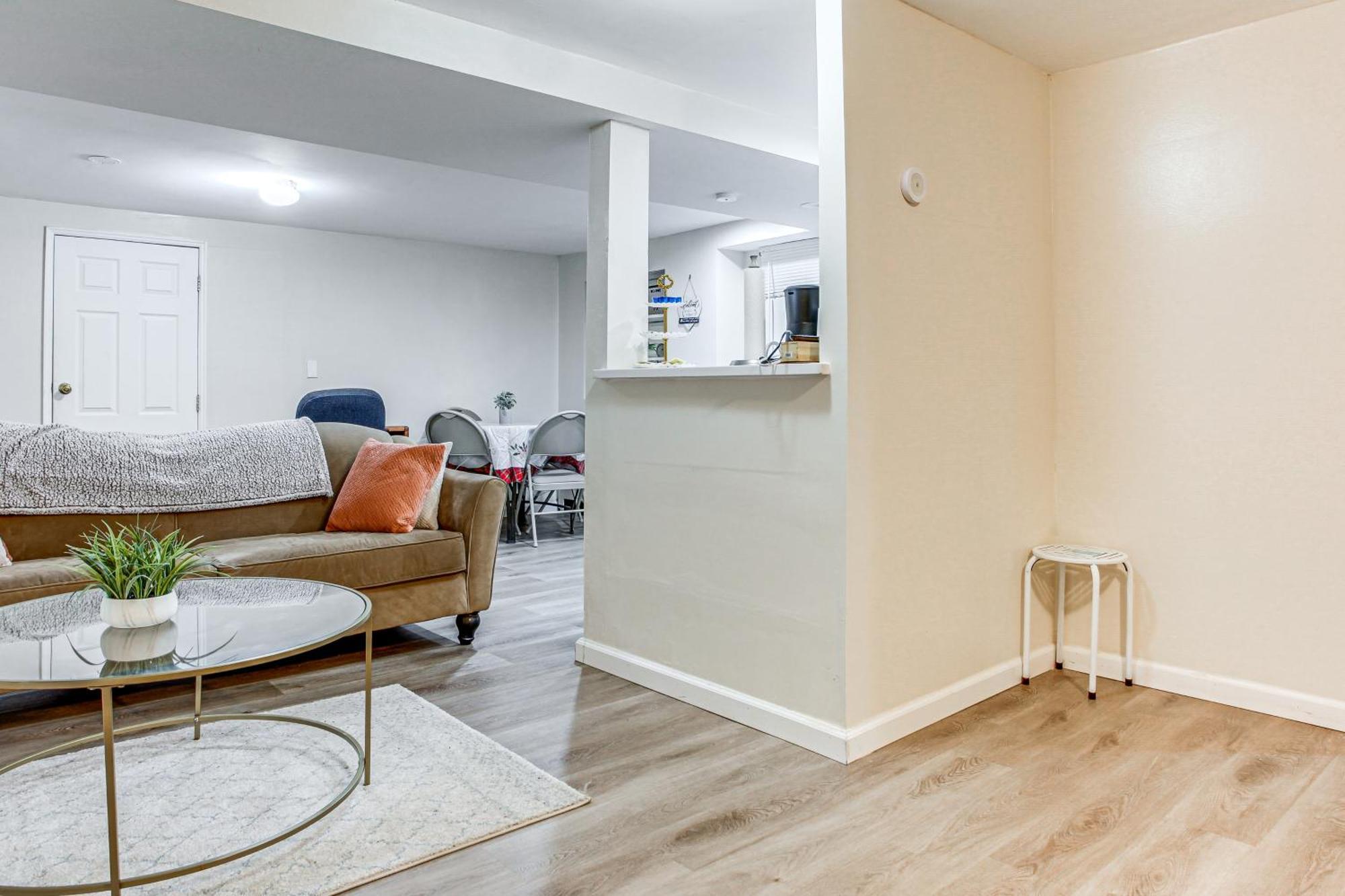 Pet-Friendly Elmont Apartment 17 Mi To Nyc! Exterior foto